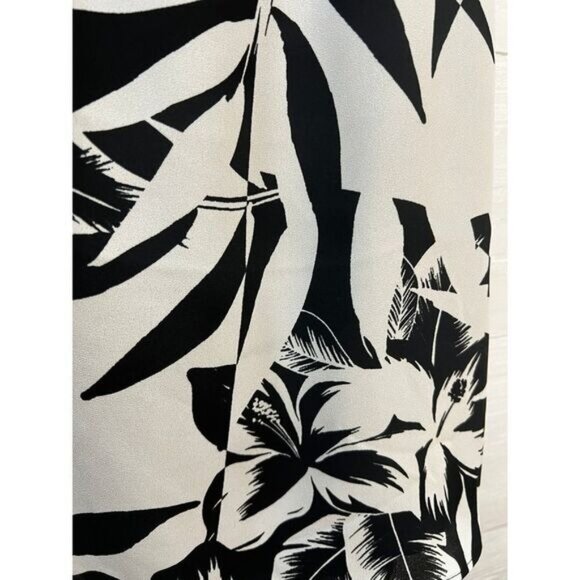 NWOT EXPRESS V Neck Cami Strappy‎ Top Size XS - Picture 6 of 6